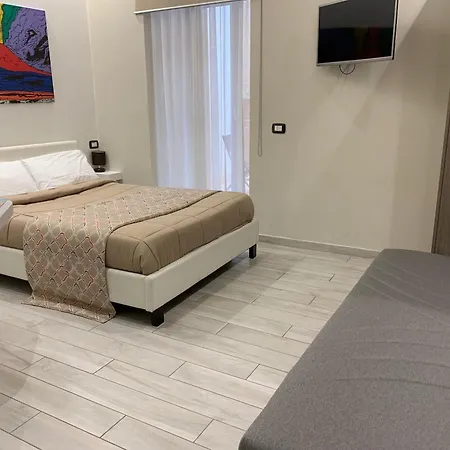 Residenza Suarez 4* Naples