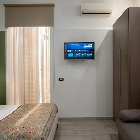 Bed & Breakfast Residenza Suarez 3*