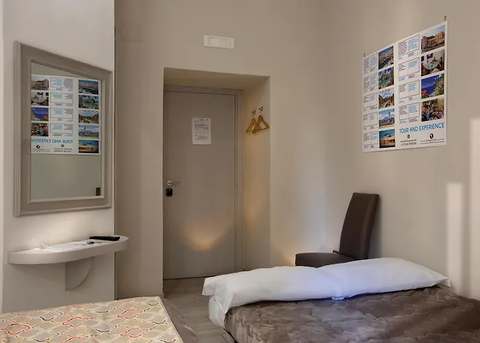 فندق مبيت وإفطار Residenza Suarez نابولي