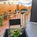 Residenza Suarez Bed & Breakfast 4*