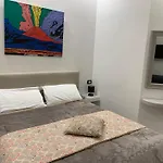 Residenza Suarez 4* Napoli