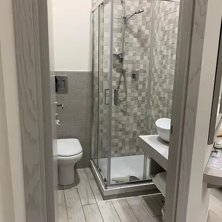 Residenza Suarez 4* نابولي